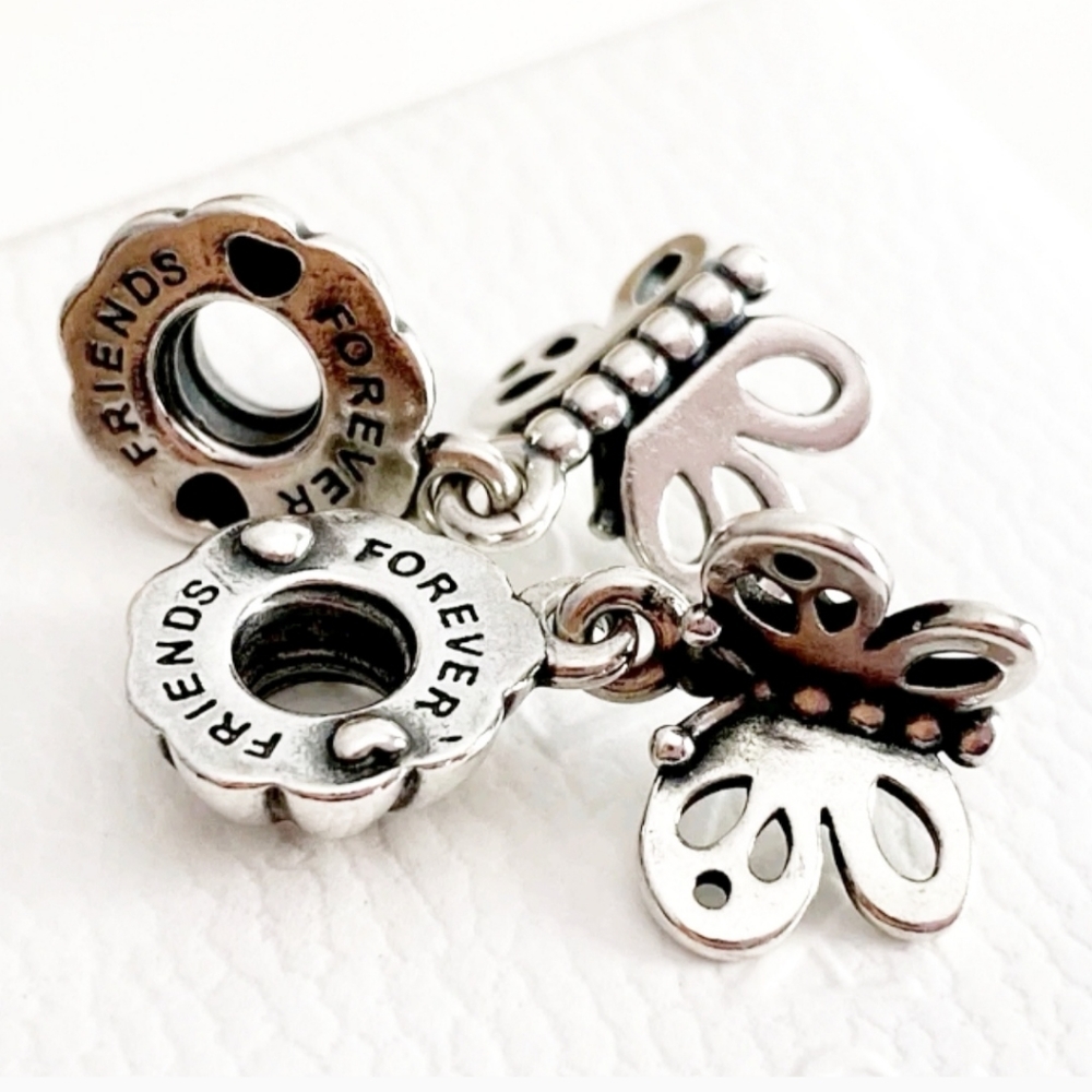PAIR of Pandora charm dangle " Friends forever " #790531